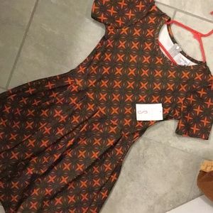 BNWT Small Lularoe Amelia